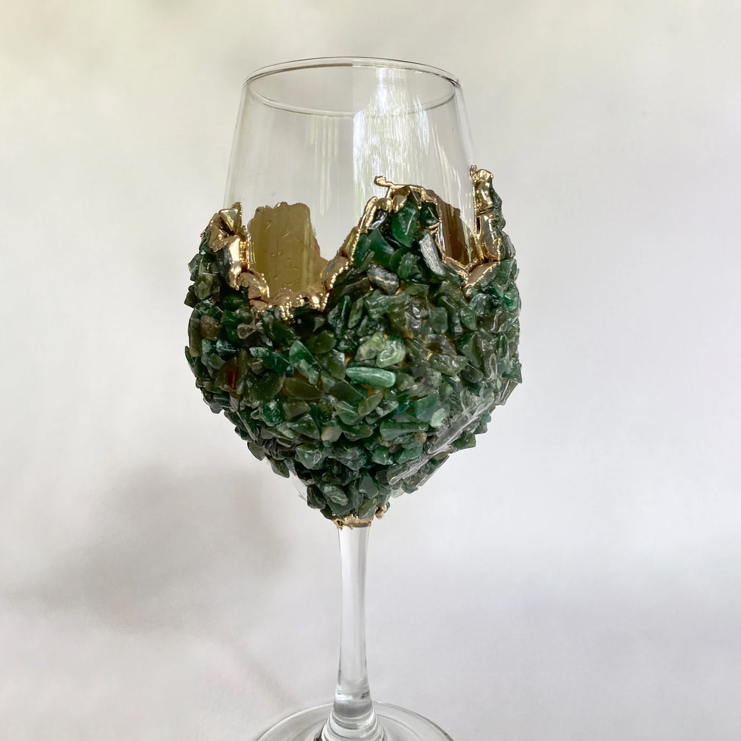 Set of 2 |Crystal Wine Glasses with Gold Plated Dark Green Agate/Quartz Semi-precious Crystals | 16 oz/465 ml
