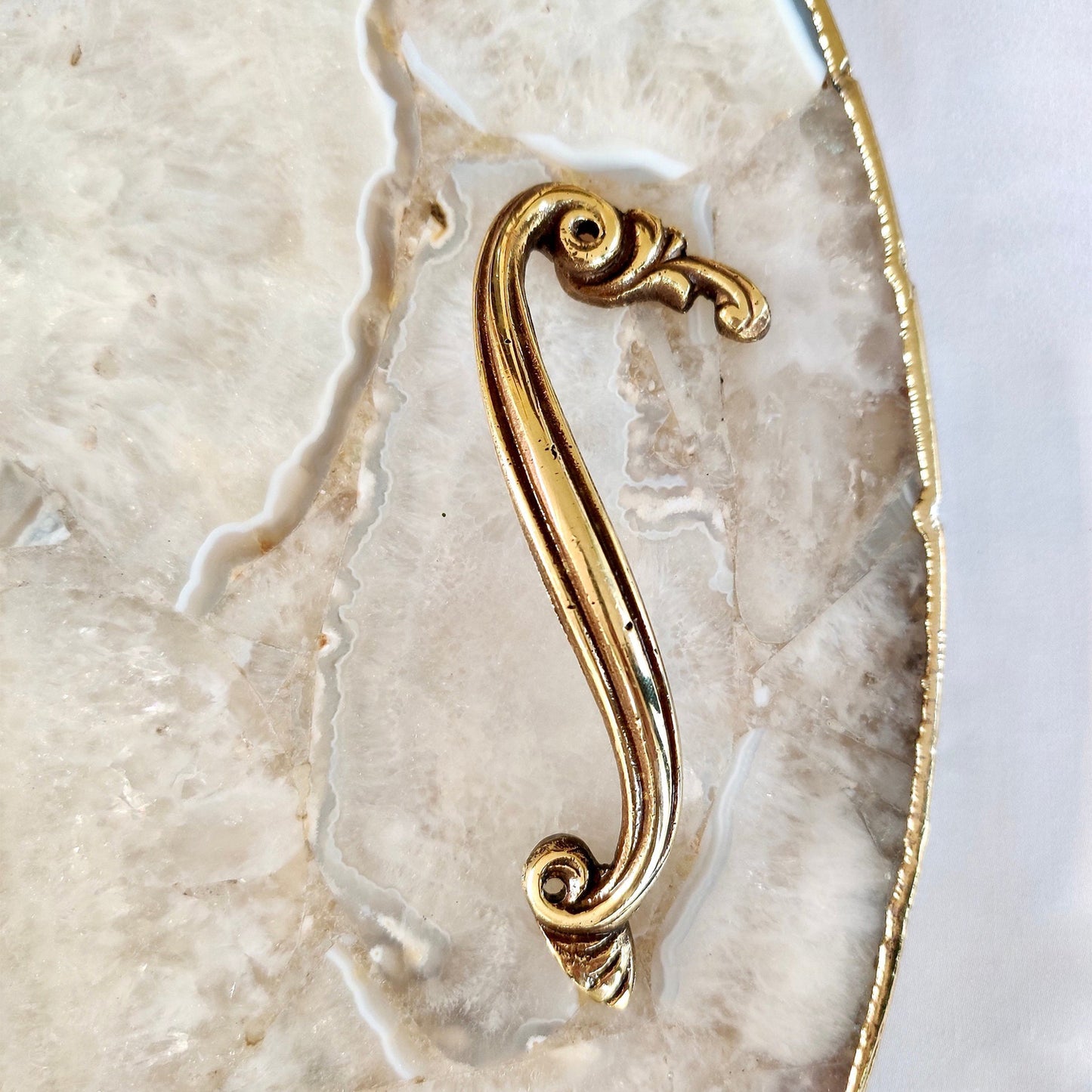 White Agate Serving Tray With Brass Handles | Circular |