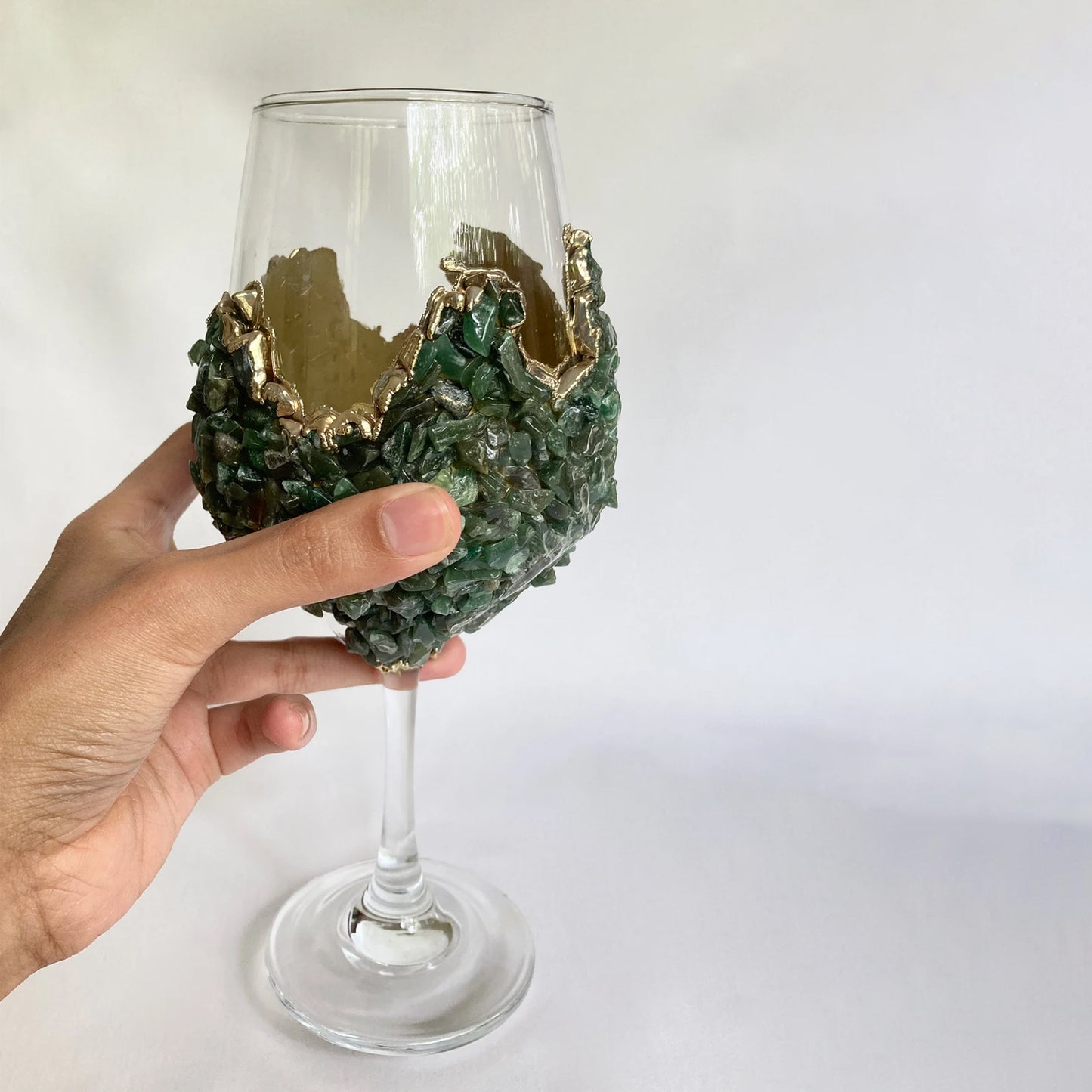 Set of 2 |Crystal Wine Glasses with Gold Plated Dark Green Agate/Quartz Semi-precious Crystals | 16 oz/465 ml
