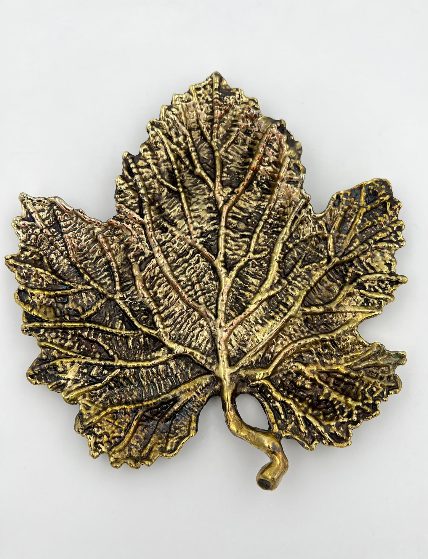 Maple Leaf Tray - Decorative Metal Tray | Small Platter | Centrepiece | Home Accent | Gold, Silver or Antique Finish