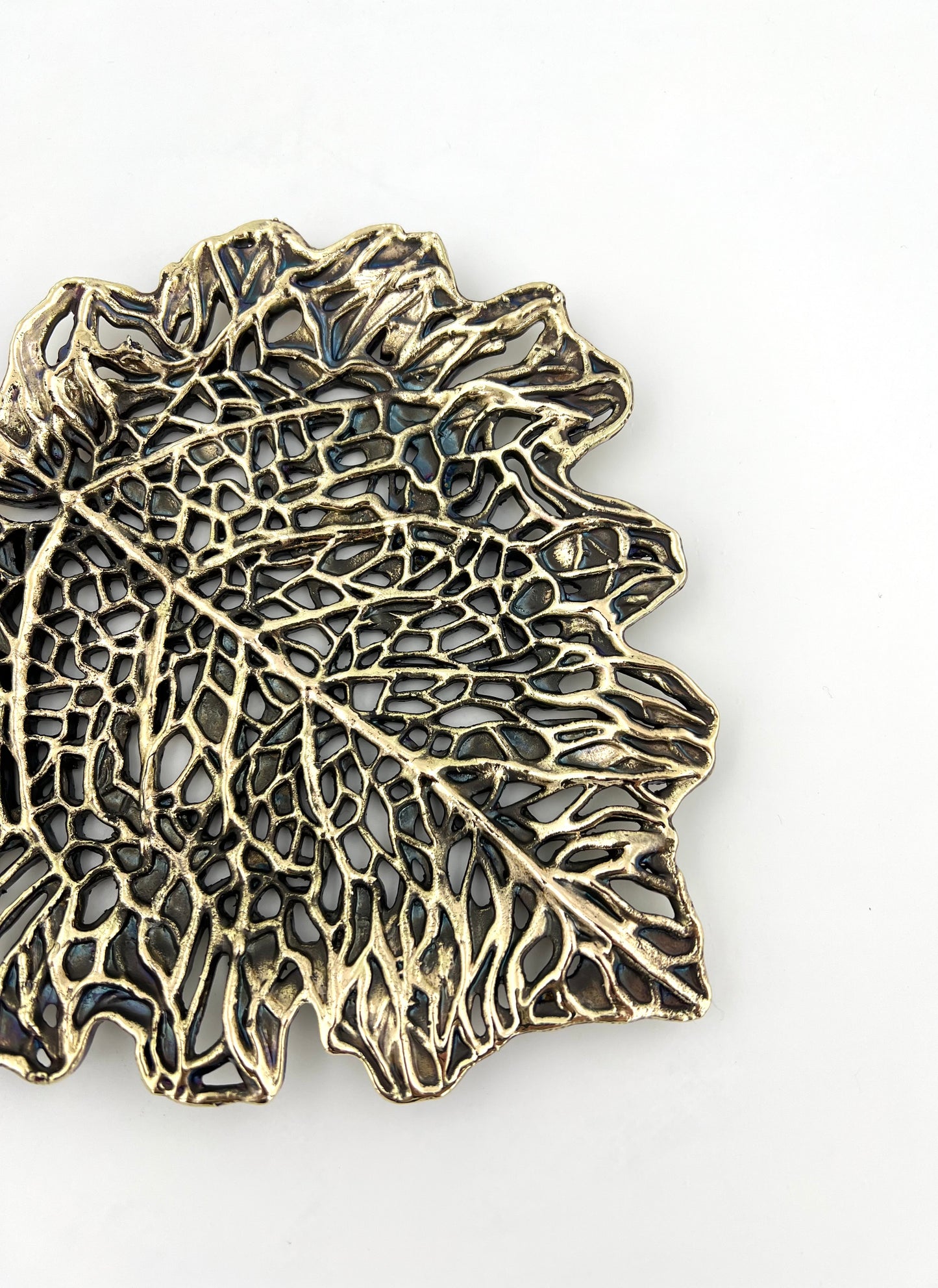 Skeletal Leaf Tray - Decorative Metal Tray | Small Platter | Centrepiece | Home Accent | Gold, Silver or Antique Finish