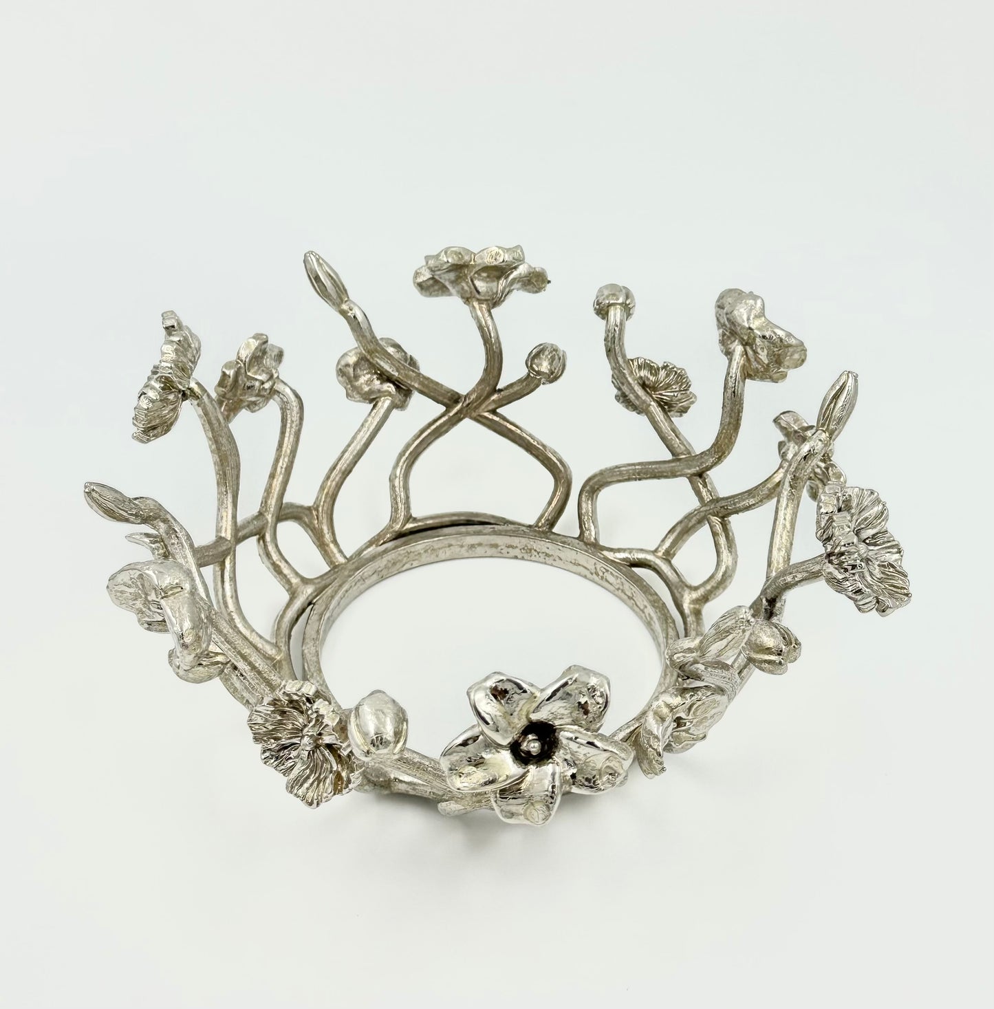 Silver Bloom - Glass Bowl with Floral Nest