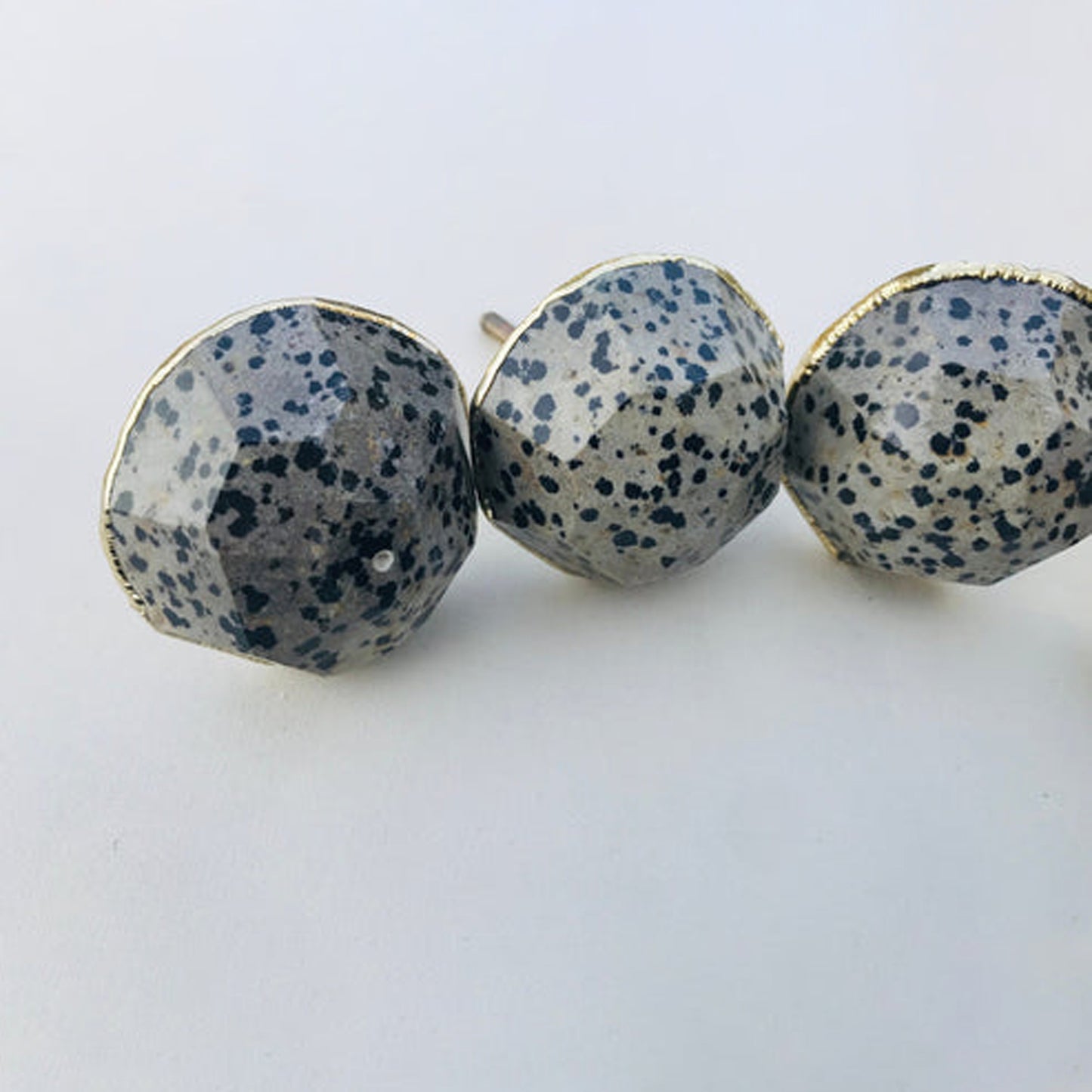 Set of 4 Large Faceted Dalmatian Jasper Gemstone/Agate Classic Finish Cabinet Drawer Pull Wardrobe Dresser Interior Decorative Handle