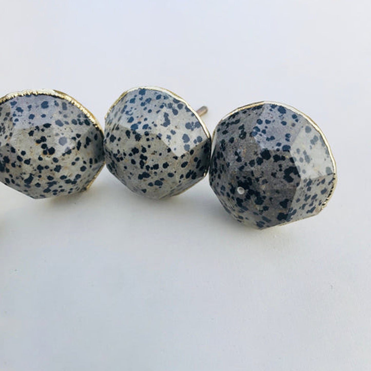 Set of 4 Large Faceted Dalmatian Jasper Gemstone/Agate Classic Finish Cabinet Drawer Pull Wardrobe Dresser Interior Decorative Handle
