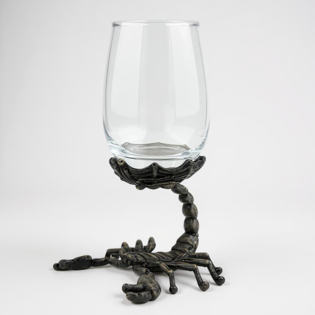 Set of 4 Scorpion Wine Glasses