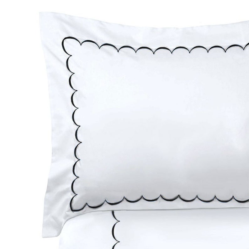 Scallops - Cotton Sateen Embroidered Edge Duvet Cover Sets