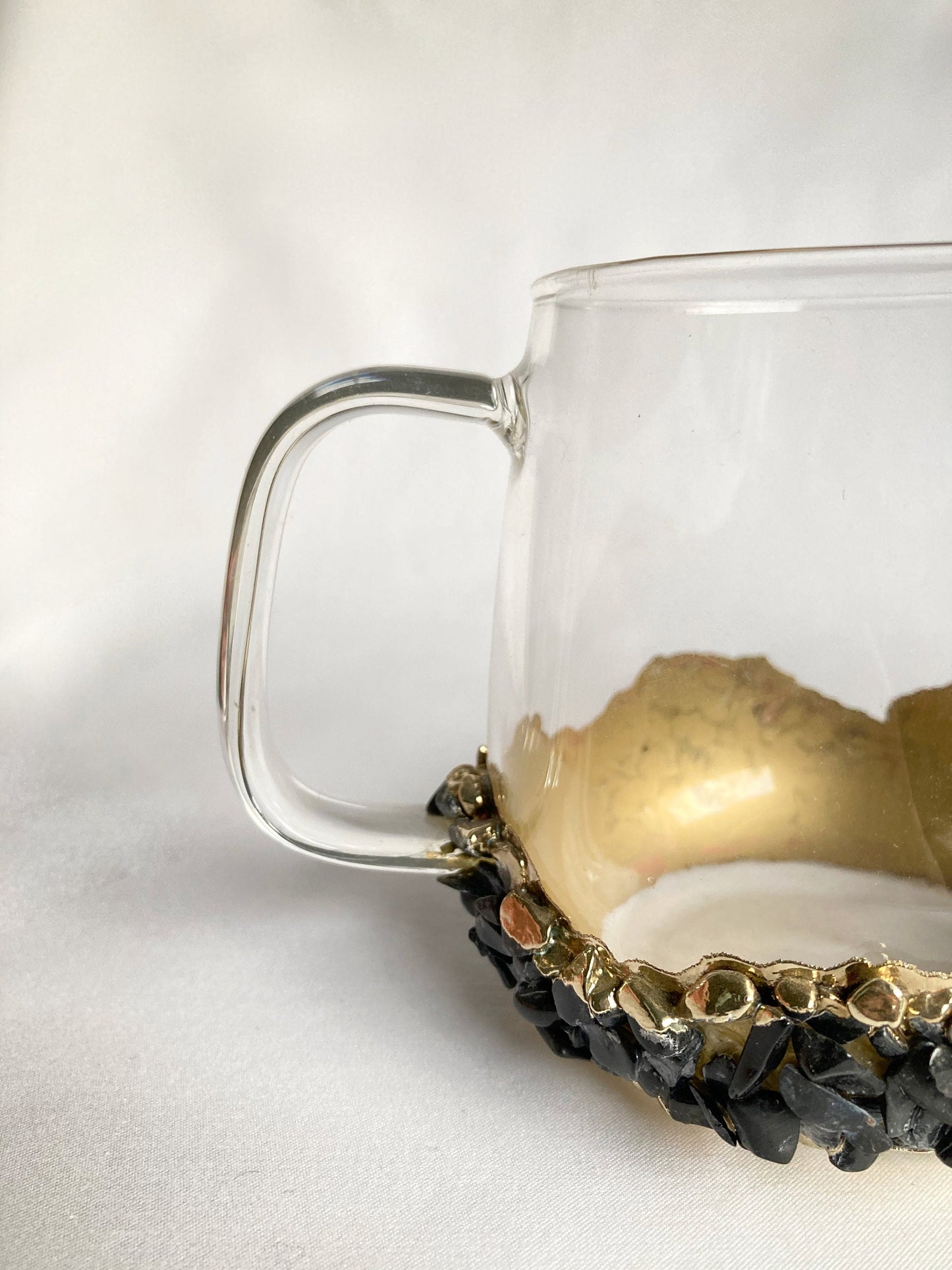 Set of 2 |Crystal Glass Coffee/Tea/Juice Mugs with Gold Plated Black Agate/Quartz Semi-precious Crystals | 17 oz/500 ml