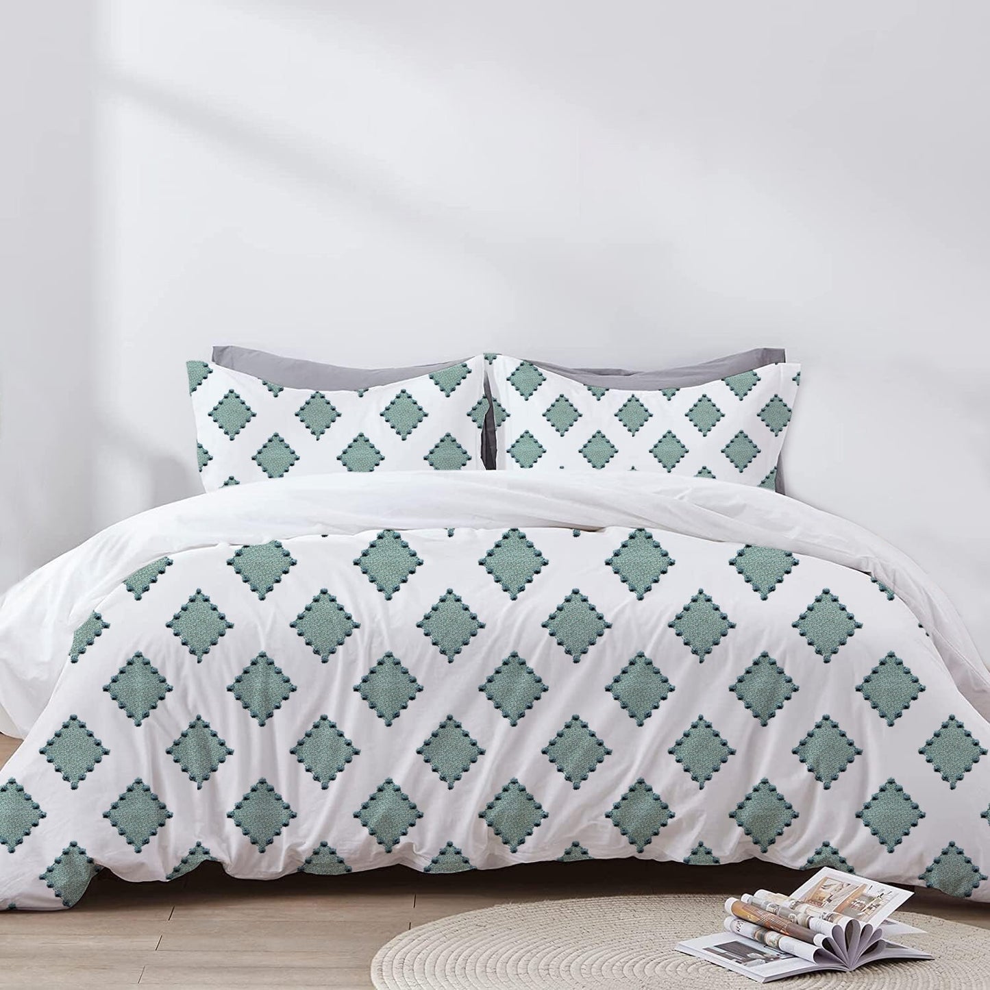 Anna - 3 Piece Crewel Embroidered Duvet Set | Linen Cotton Mix | Embroidered Duvet Cover with Embroidered Pillowcases | Handmade | Soft