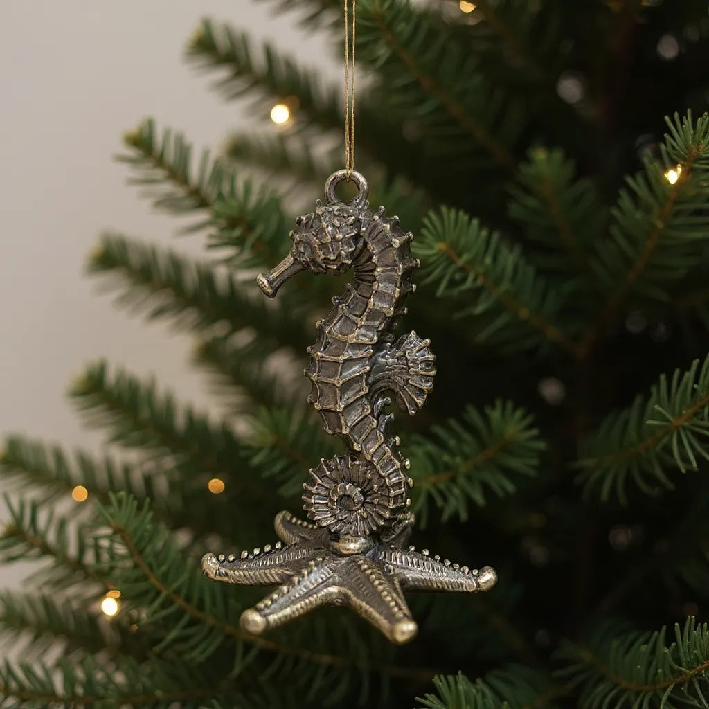 Antique Gold Christmas Ornaments – Vintage Holiday Baubles (Set 2)