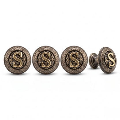 Four initial knobs all reading S