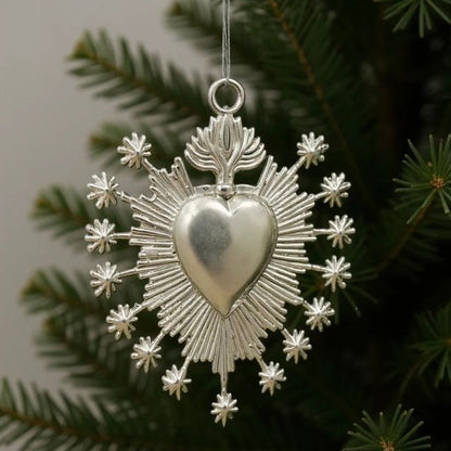 Silver Christmas Ornaments – Metallic Holiday Baubles (Set 1)