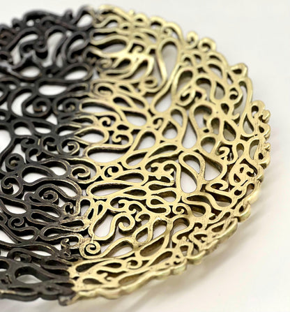 Close-up of the gold and antique ombre filigree