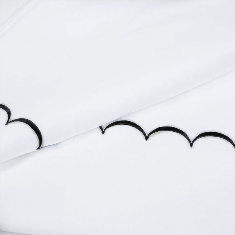 Scallops - Cotton Sateen Embroidered Edge Duvet Cover Sets