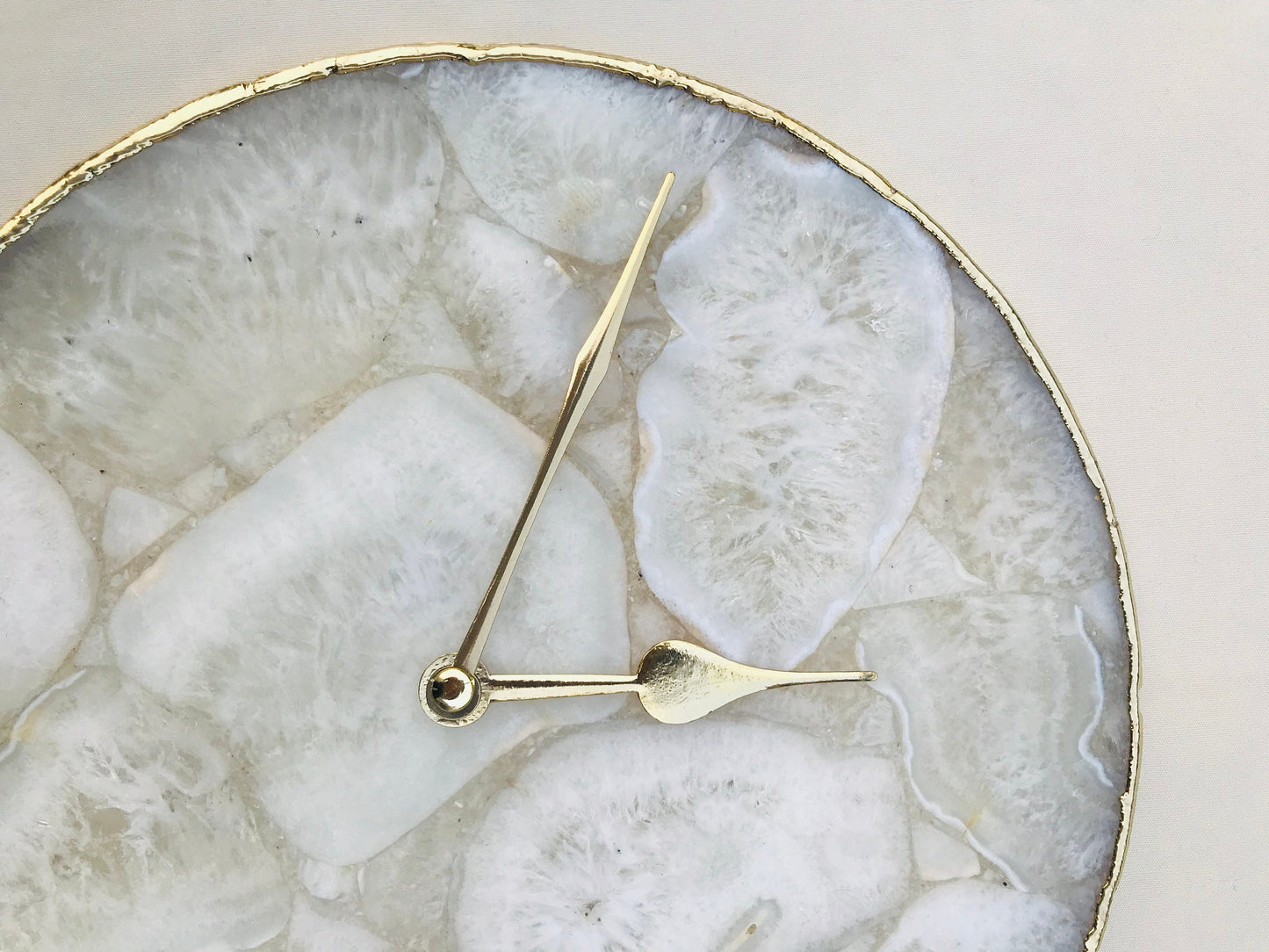 Large White Crystal Agate Wall Clock/Personalised Momento