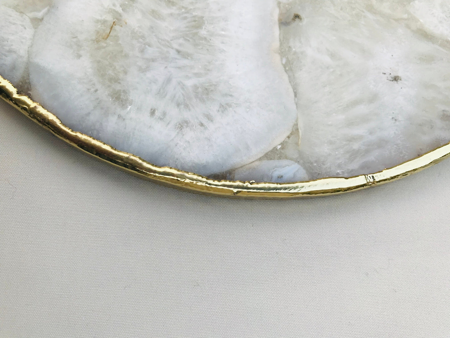 Large White Crystal Agate Wall Clock/Personalised Momento