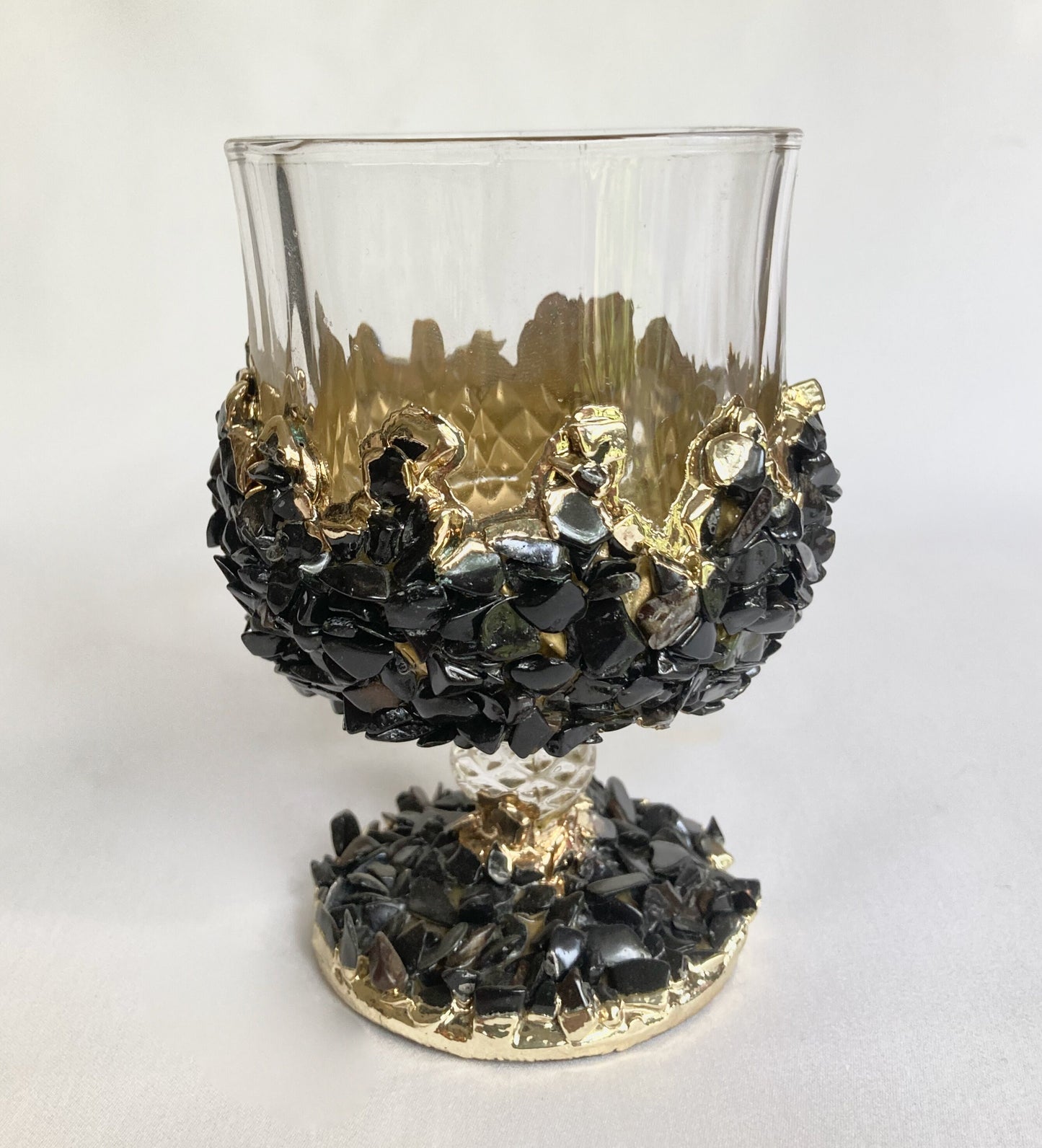 Set of 2 |Crystal Wine Glasses with Gold Plated Back Agate/Quartz Semi-precious Crystals | 7 oz/210 ml
