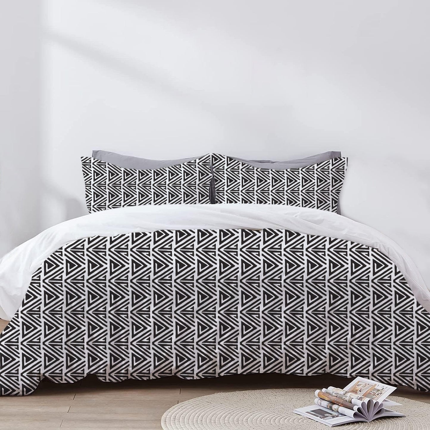 Yelena - 3 Piece Crewel Embroidered Duvet Set | Linen Cotton Mix | Embroidered Duvet Cover with Embroidered Pillowcases | Handmade | Soft